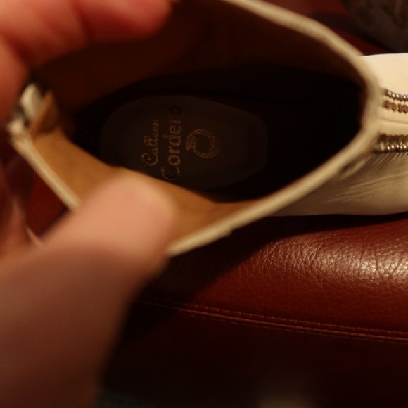 $645 Calleen Cordero Boots off-white/cream leather w brass and nickel studs 7 - Picture 12 of 16